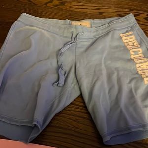 Abercrombie sweatshorts size large